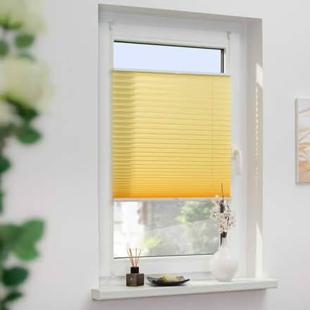 Photo of free Clampable Fabric Blind 45x130 cm (Barkisland Halifax) #1