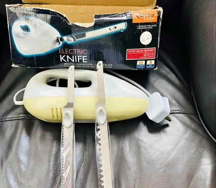 Photo of Electric carving knife (Annfield Plain DH9) #1