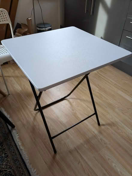 Photo of free Foldable table (N7 Tufnell Park) #1