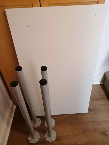 Photo of free White desk (Malvern Hills WR14) #1