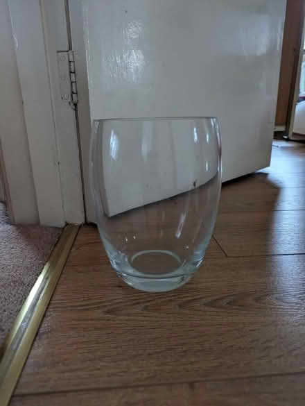 Photo of free Large glass bowls and 1 vase (BN3) #4