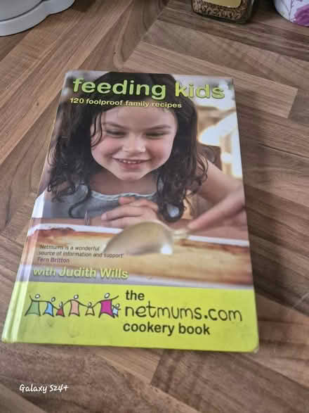 Photo of free Feeding kids book (PE7) #1