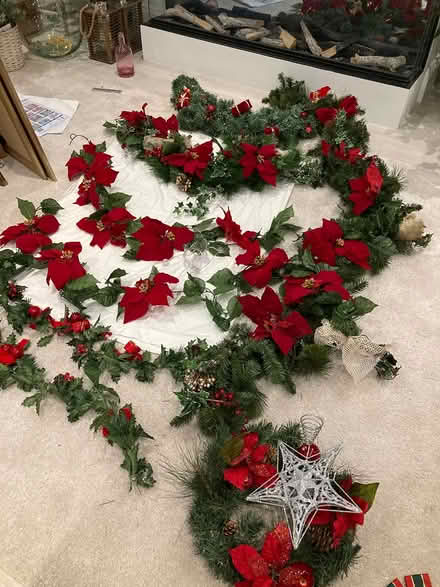 Photo of free Christmas decoration garlands (Crosby) #1