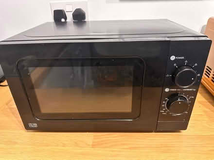Photo of free Microwave (Eh11 Gorgie road) #4