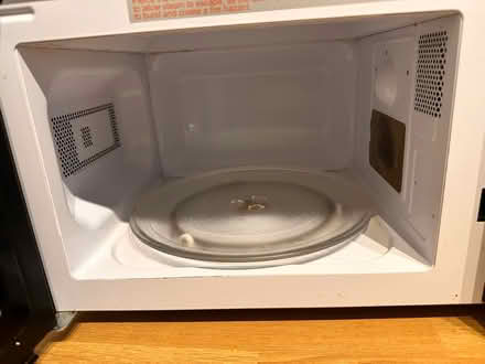 Photo of free Microwave (Eh11 Gorgie road) #3