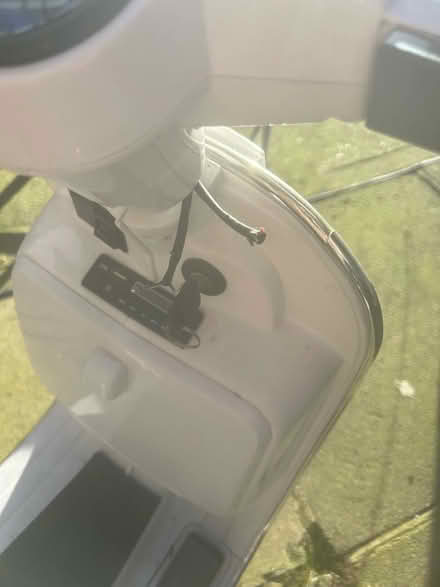 Photo of free Vespa Childs (KT8 molesey) #3