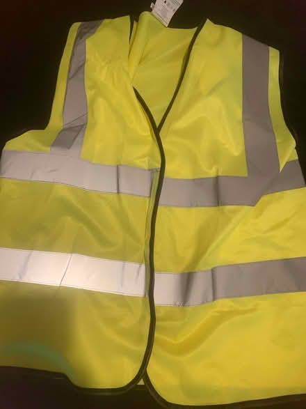 Photo of free High Vis Gilet Size L (Orpington) #1