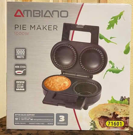 Photo of free Dual pie maker (Congleton CW12) #1