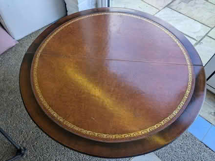 Photo of free Round coffee table (folding) (RH4) #2