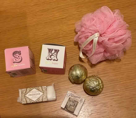 Photo of free Bath Items (Hartford CW8) #2