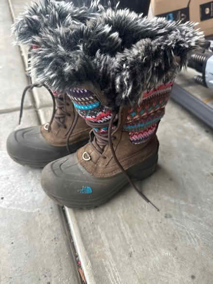 Photo of free North face size 2 snow boots (San Jose) #2