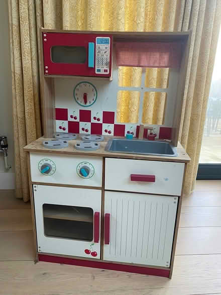 Photo of free Toy kitchen (Corsham) #1