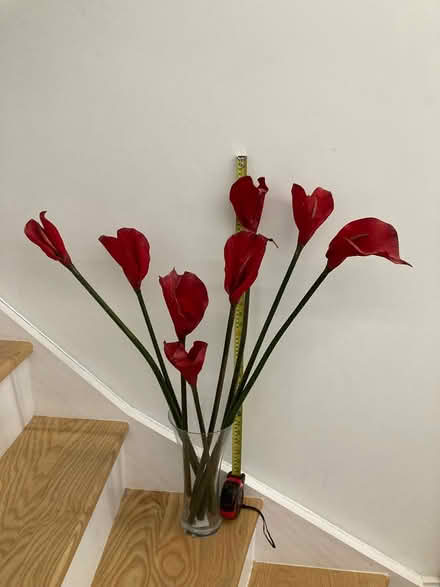 Photo of free Glass vase and 8 fabric lillies (Crosby) #1