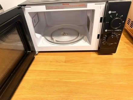 Photo of free Microwave (Eh11 Gorgie road) #2