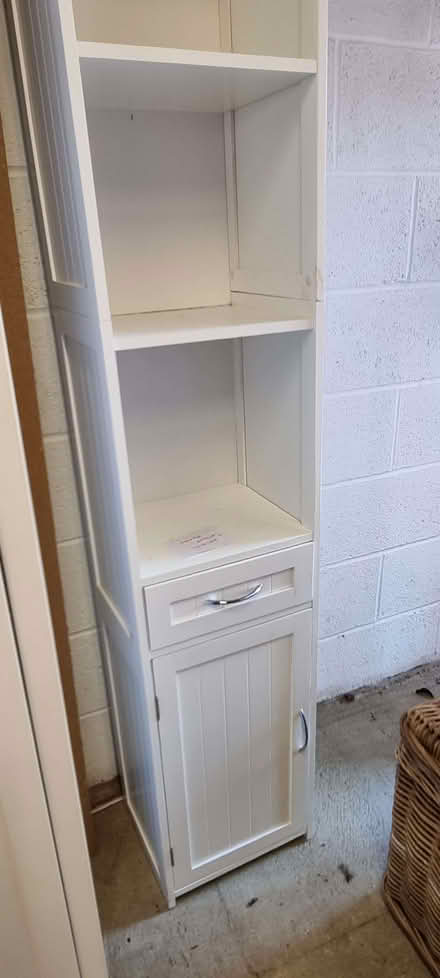 Photo of free Bedroom furniture (Fenwick DN6) #3