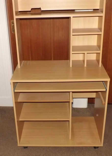Photo of free computer work station/table (Overstrand NR27) #1