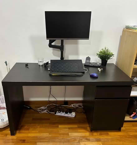 Photo of free Desk (Upper Bukit timah) #2