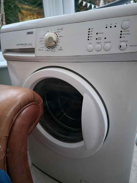 Photo of free Zanussi a+ 8kg washing machine (Wirksworth DE4) #3