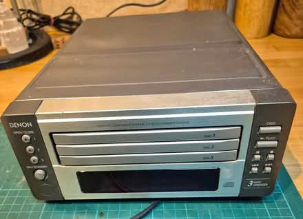 Photo of free Denon UDCM-M7 CD Spares or repair (Farnham Common SL2) #2