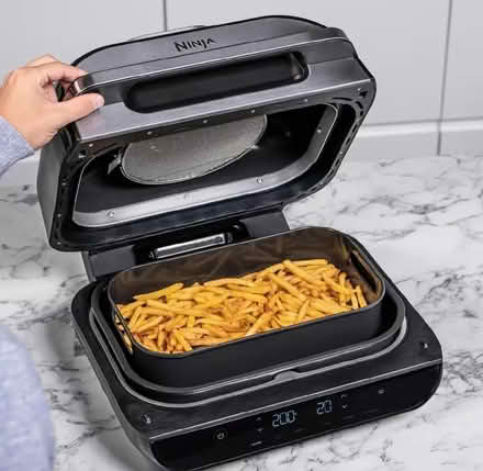 Photo of free Ninja grill/airfryer and ninja multi cooker (Seedhill PA2) #3