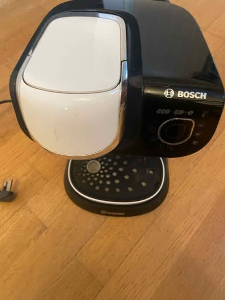 Photo of free Tassimo coffee machine (Potters bar EN6) #2