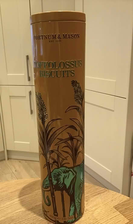 Photo of free Empty Fortnum &Mason decorative tin (CV34 Emscote) #1