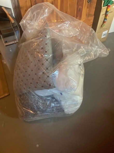 Photo of free Pillow stuffing and quilt batting (Middletown) #1
