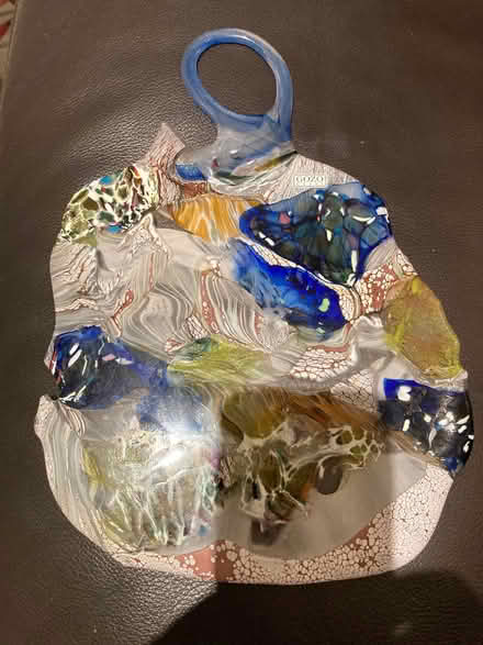 Photo of free Gozo glass chopping board (Kew TW9) #1