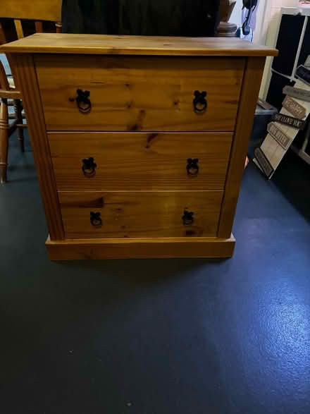 Photo of free Medium chest of drawers (Hastings) #1