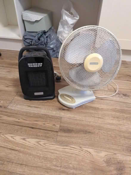 Photo of free 1x fan and 1x fan/heater (Moortown LS17) #1