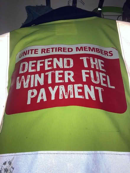 Photo of free “Winter Fuel Payment” high-vis vest (Hendon, London NW4) #1