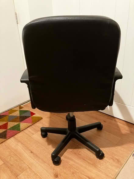 Photo of free Office chair (Tetbury) #3