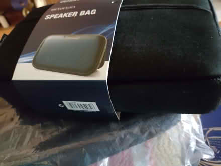 Photo of free New Speaker case and covers (Woodley RG5) #2