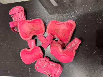 Photo of free Pink knee, hand & elbow protectors (Hampstead, mw3) #1