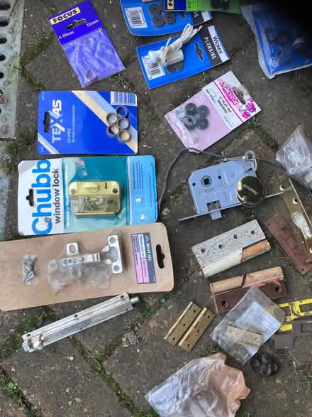 Photo of free DIY bits and pieces (Thorney Leys OX28) #2