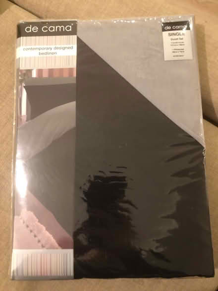Photo of free Black and Grey Single duvet set (South Ruislip HA4) #1