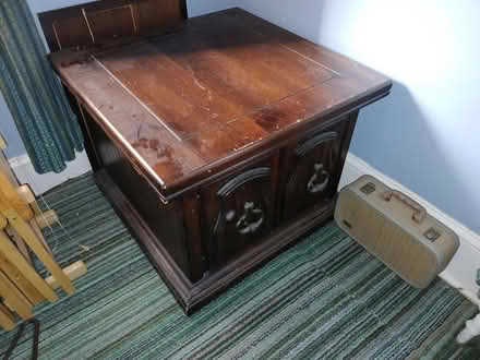 Photo of free End Table (Havertown) #1