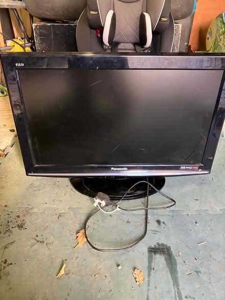 Photo of free Panasonic TV (Penisarwaun LL55 3) #1