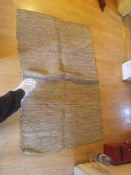 Photo of free Rug (elverson road SE13) #1