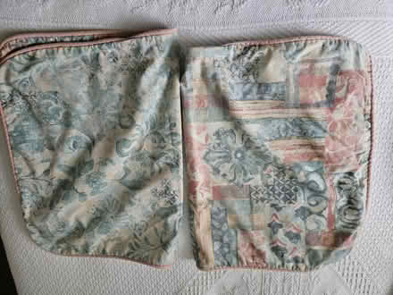 Photo of free Duvet cover and pillowcases (Fleckney, Leicester) #3