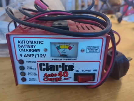 Photo of free 12v Battery charger (Pilrig EH7) #1