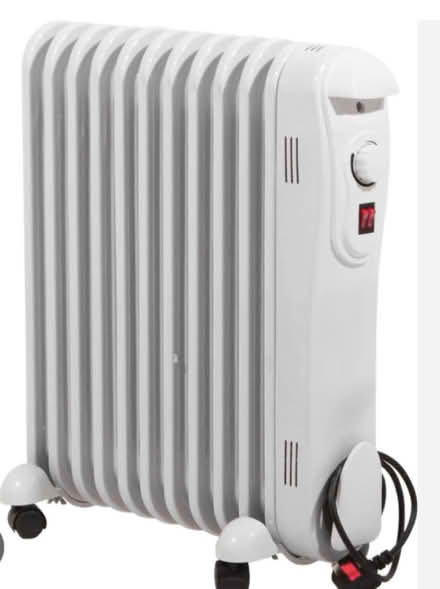 Photo of Portable oil heaters (Church Lench WR11) #1