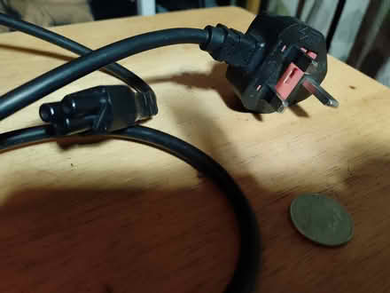 Photo of free 3-prong kettle lead (Montpelier BS6) #1