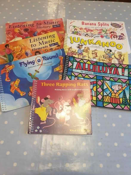 Photo of free Children's music books (BS7) #1