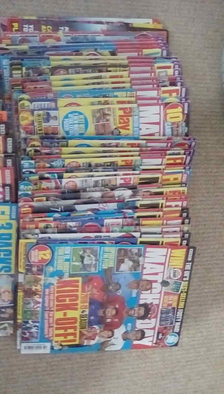 Photo of free Match of the Day magazines (CH2 (Newton)) #3