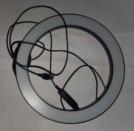 Photo of free Ringlight and microphone (Upper West Side, 108/Broadway) #1