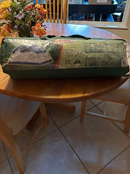 Photo of free Coleman Sundome 4-person tent (Jacksonville - Mandarin) #4