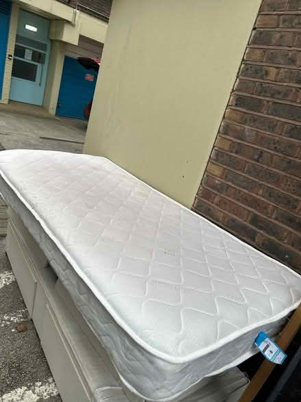 Photo of free Clear out - grab what you need (Kennington SW9) #4