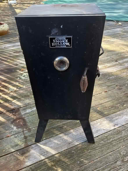 Photo of free Smoker (Amagansett NY) #1