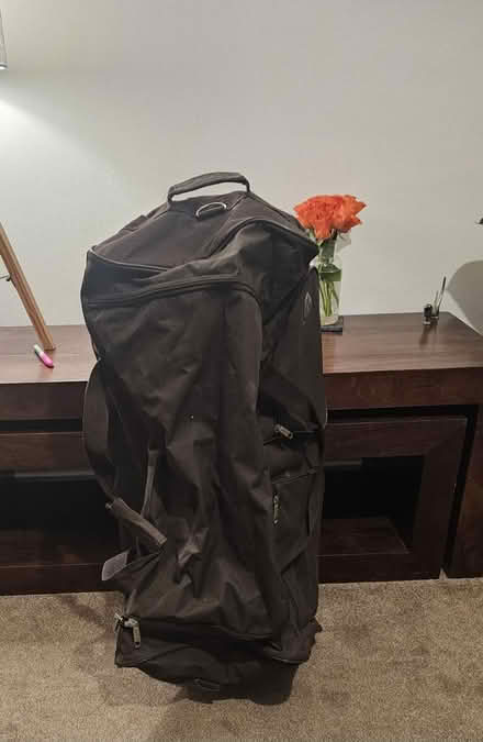 Photo of free Large Travel Duffle Bag (Broxburn, EH52) #2